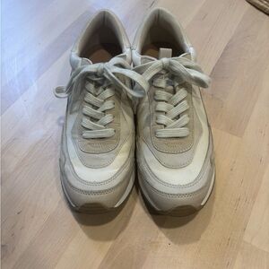 Universal Thread Cream Sneakers